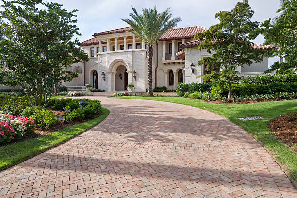 Best Custom Driveway Pavers  in Dearborn Heights, MI